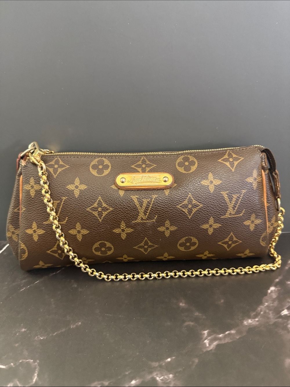 Louis Vuitton Monogram Eva Pouchette